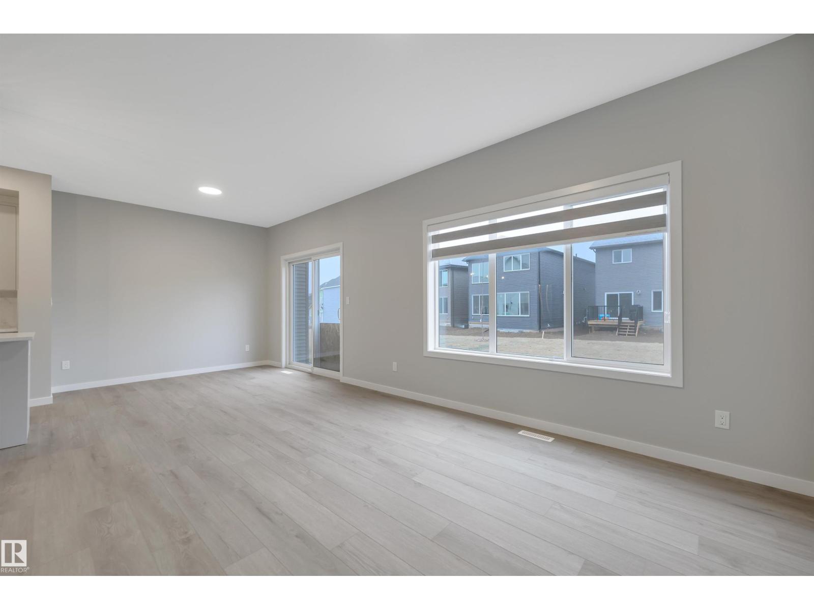 9100 ELVES LO NW, Edmonton