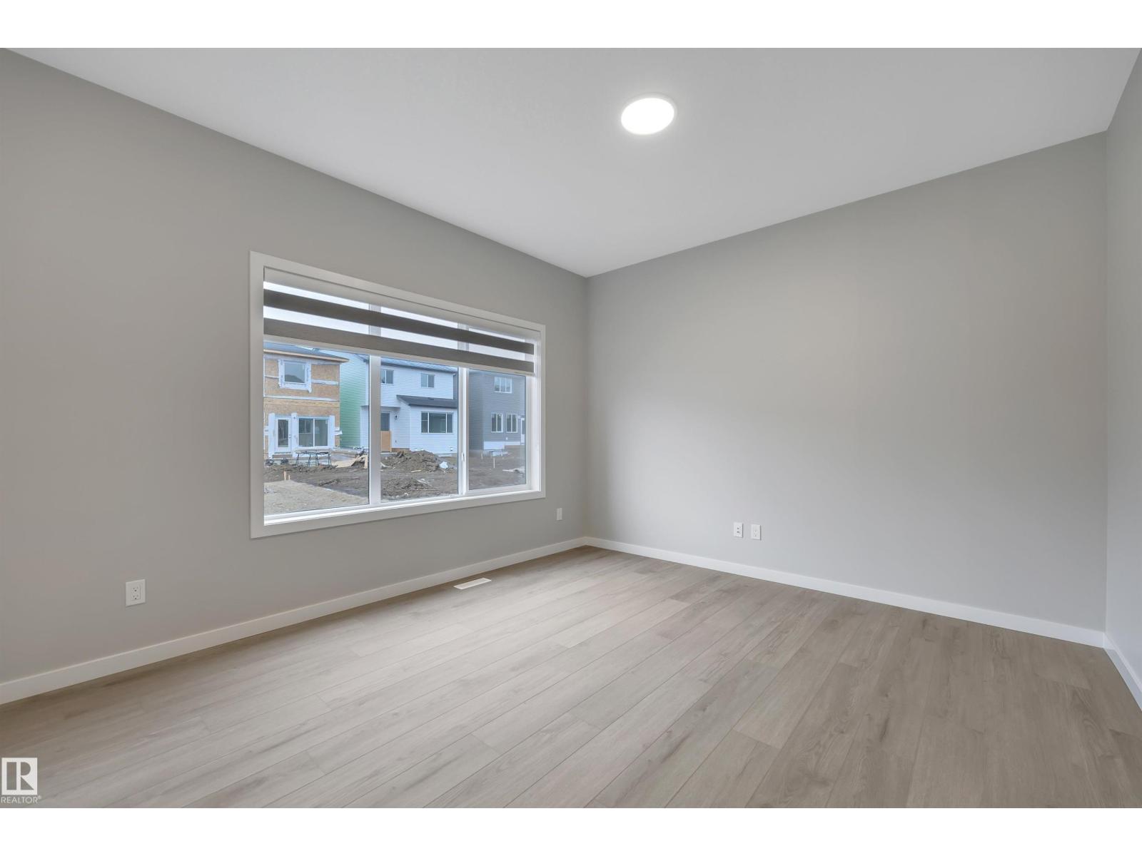 9100 ELVES LO NW, Edmonton