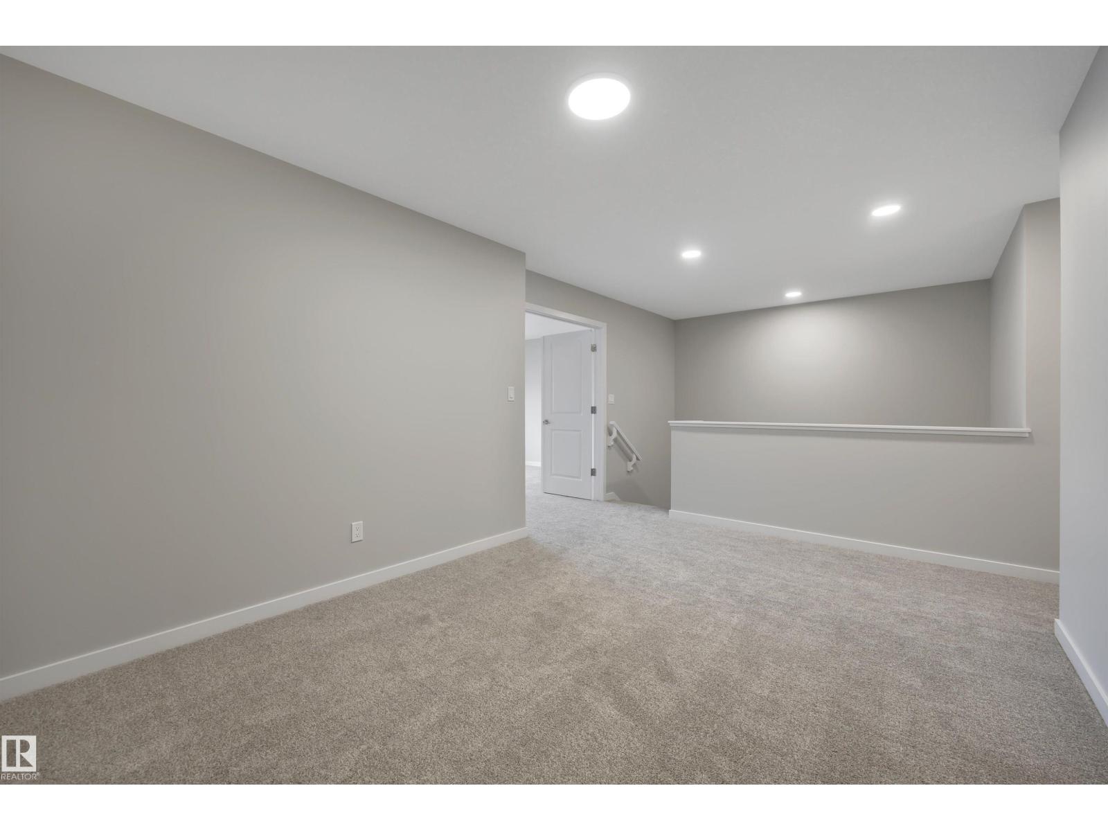 9100 ELVES LO NW, Edmonton