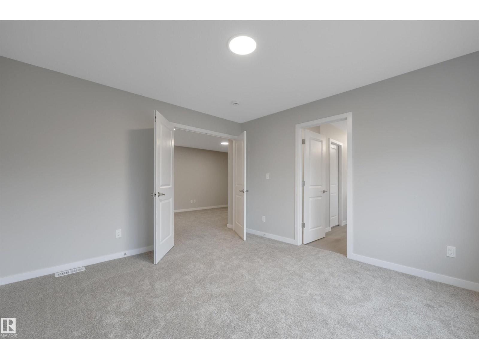 9100 ELVES LO NW, Edmonton