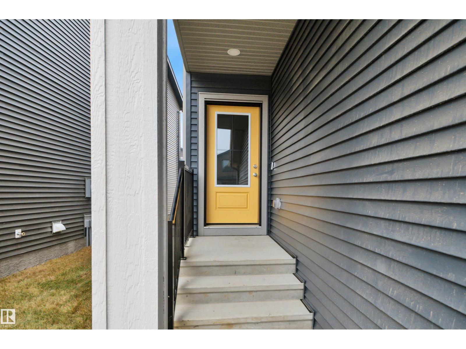 9100 ELVES LO NW, Edmonton