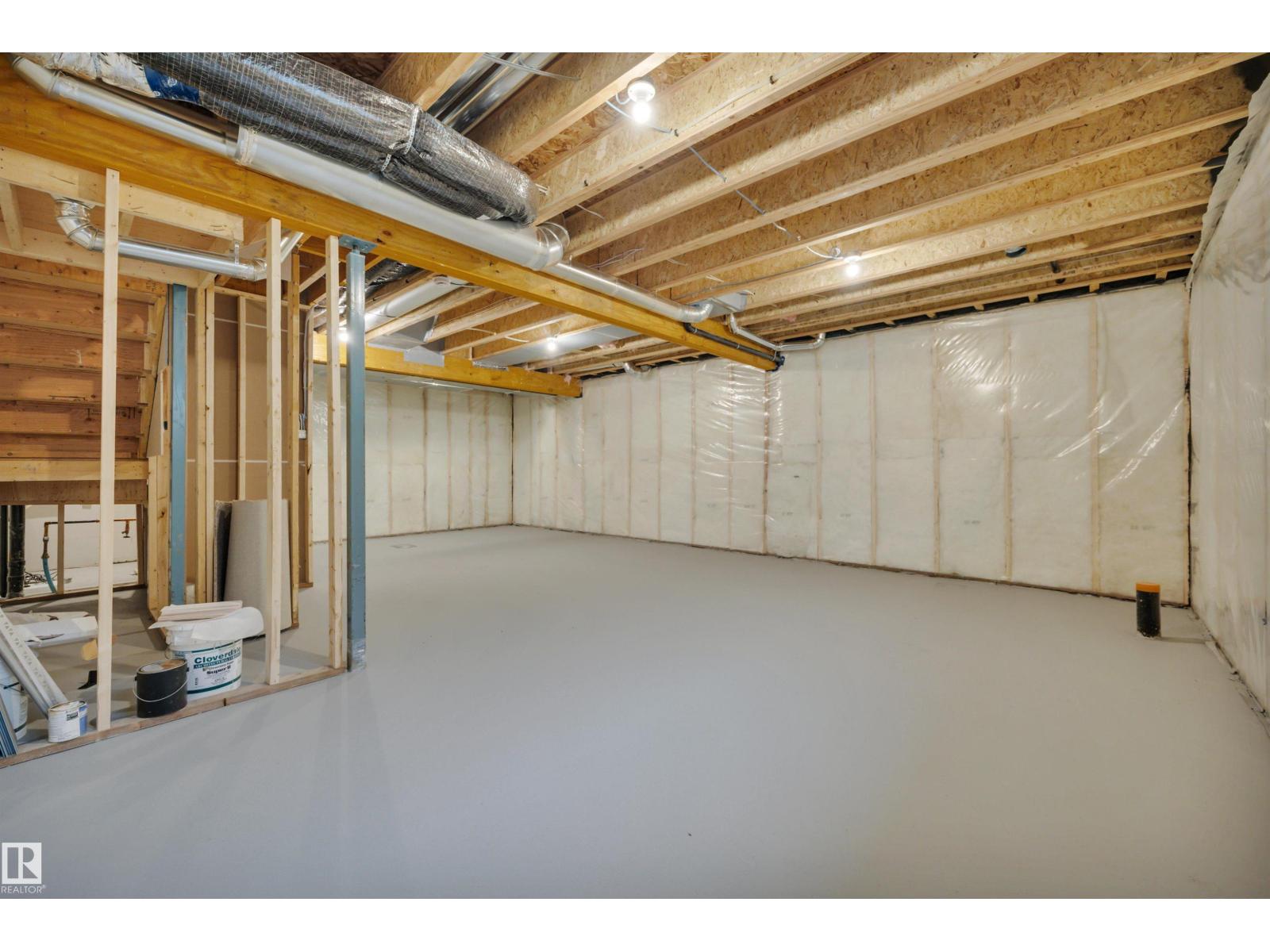 9100 ELVES LO NW, Edmonton