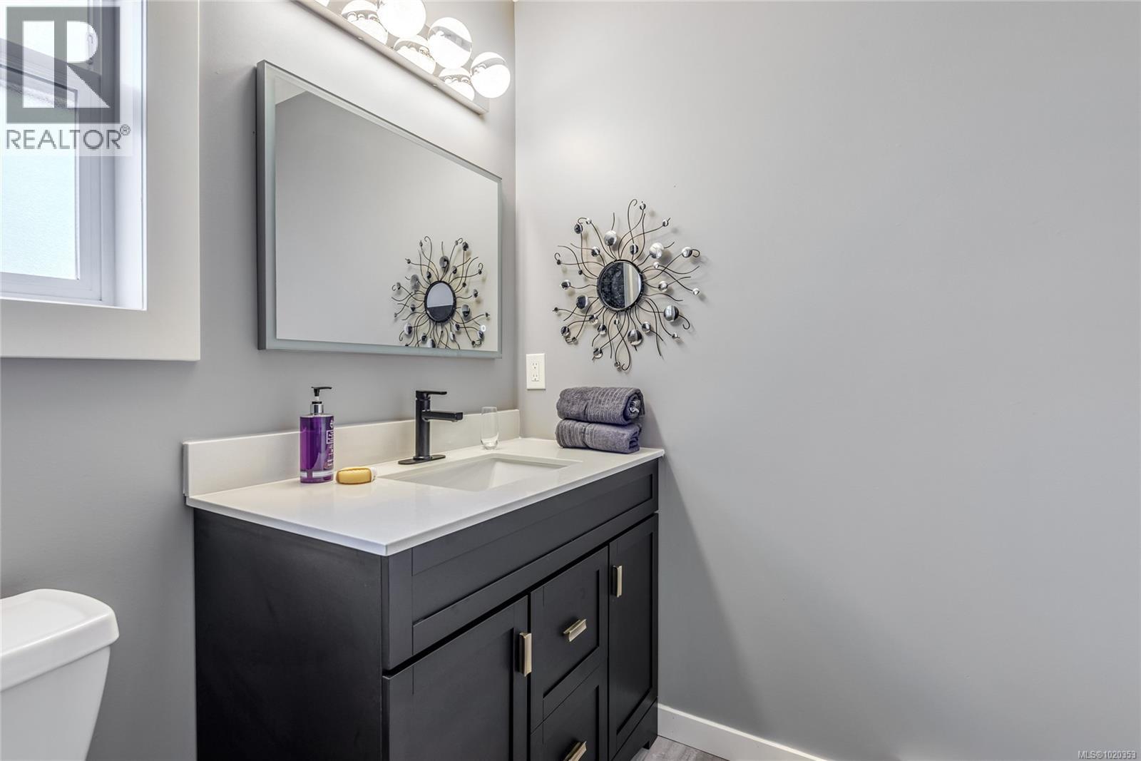 2984 Huckleberry Pl, Courtenay