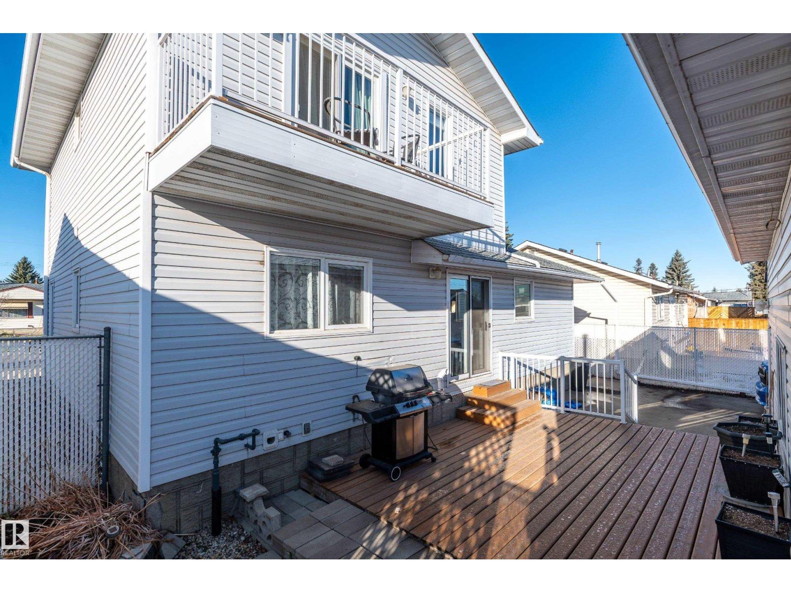 10579 40 ST NW, Edmonton