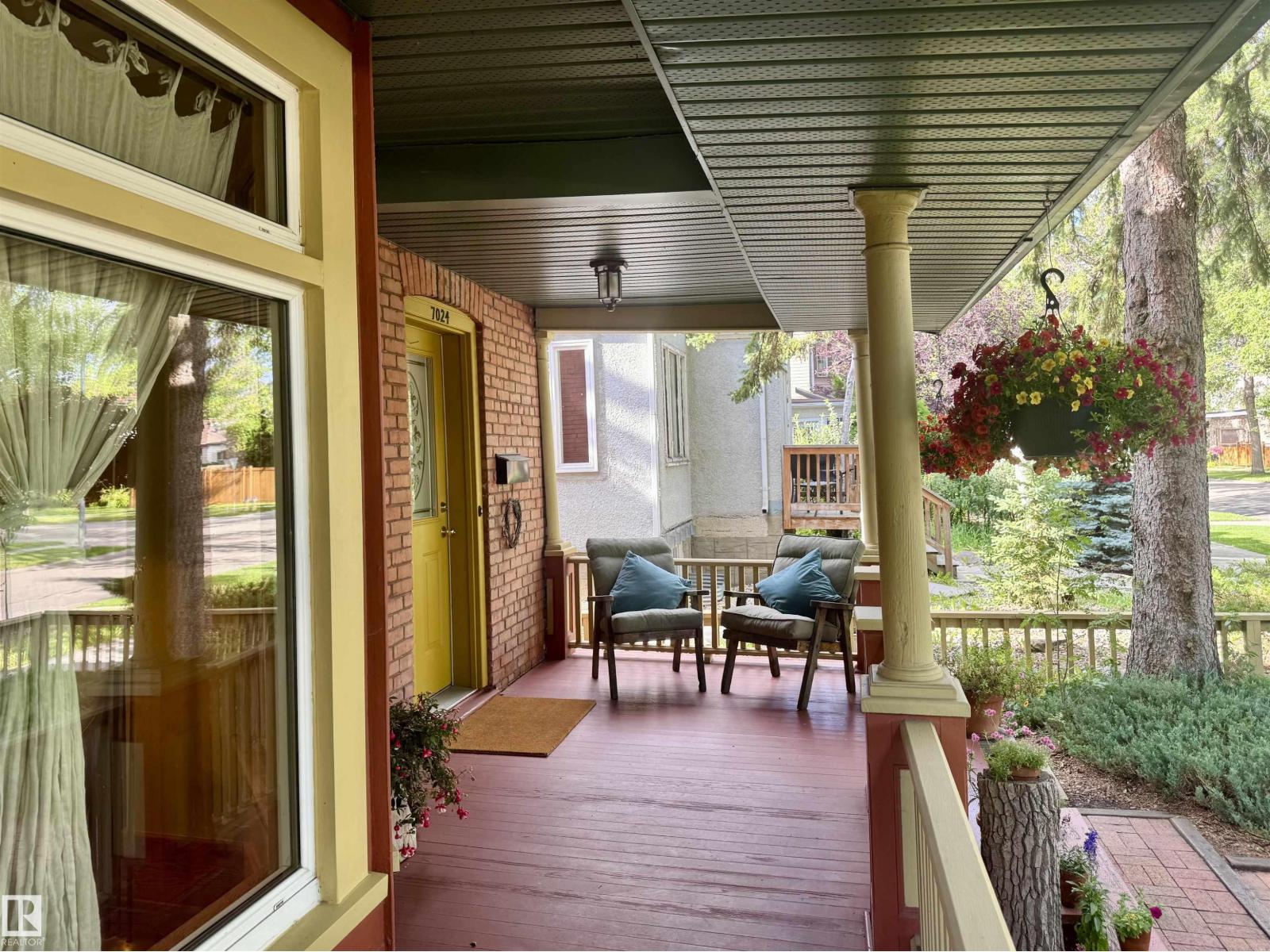 7024 105A ST NW, Edmonton