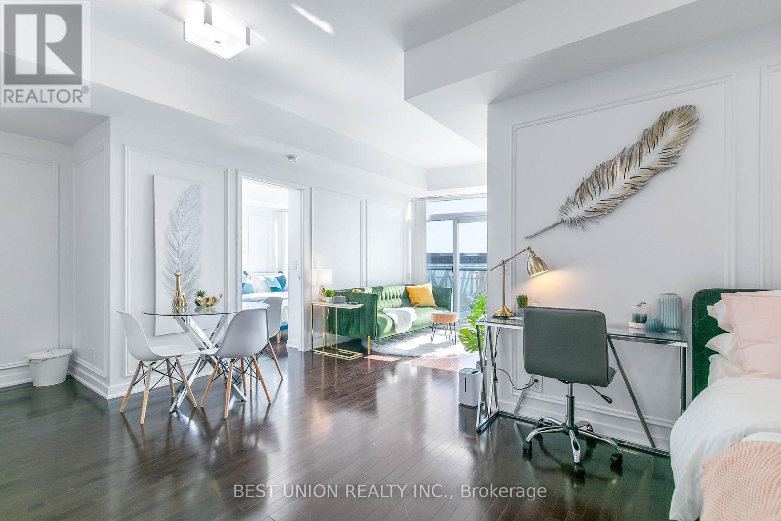 #6406 14 YORK STREET - 3
