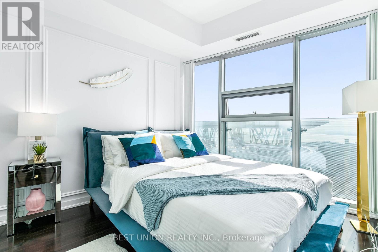 #6406 14 YORK STREET - 7