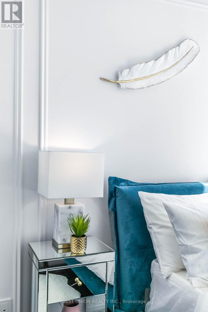 #6406 14 YORK STREET - 9