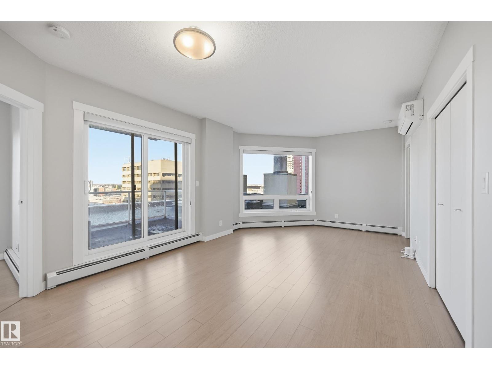 #606 10410 102 AV NW, Edmonton