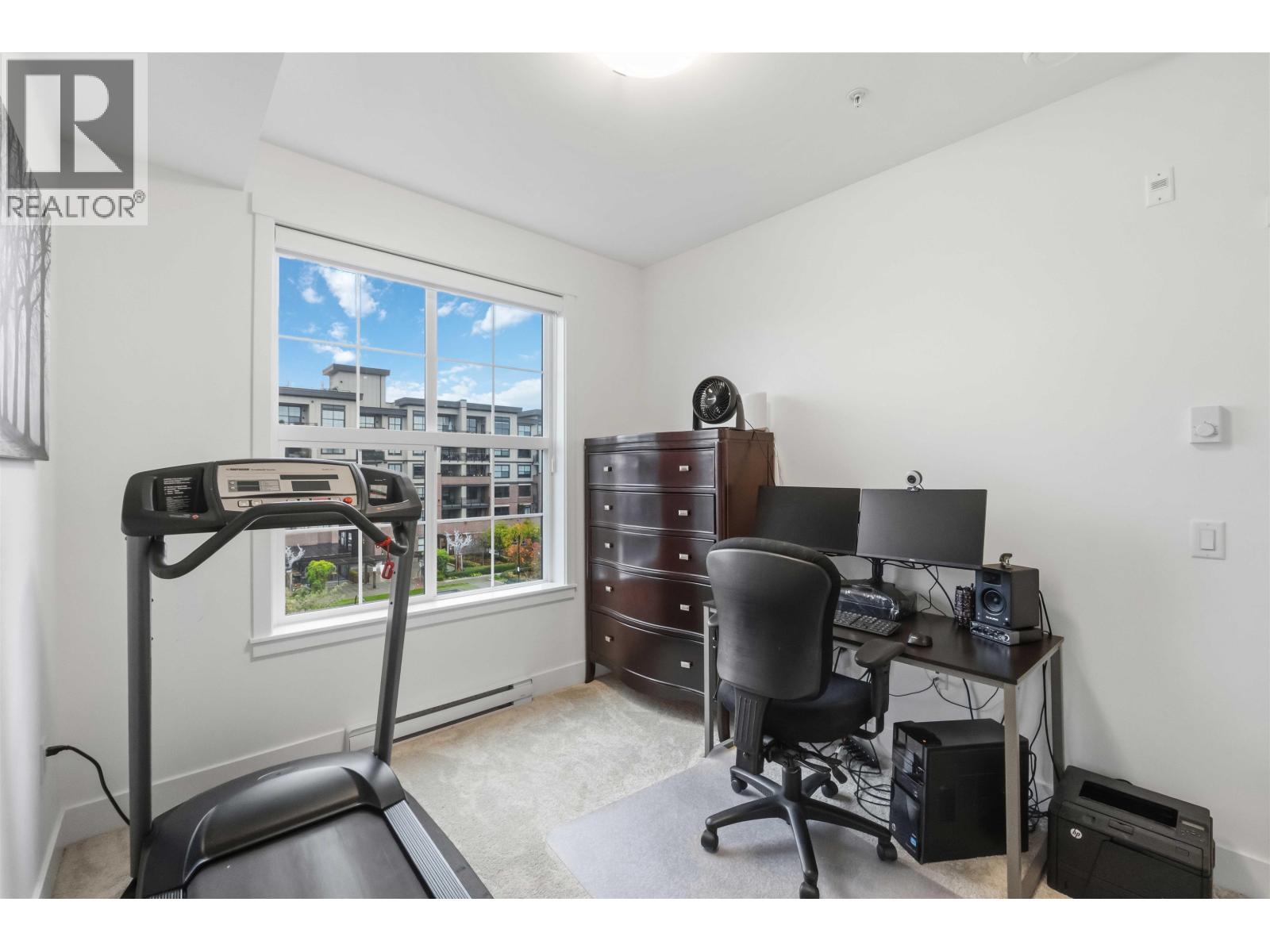 415 22633 SELKIRK AVENUE, Maple Ridge