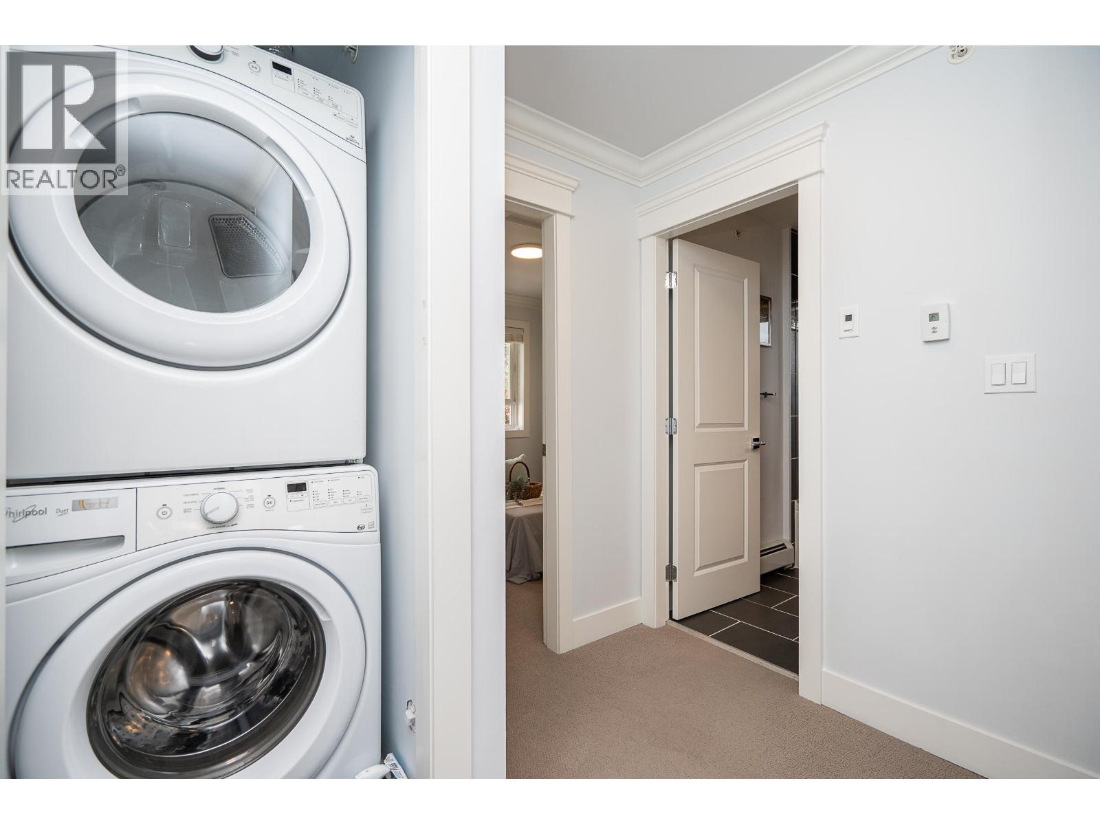 201 3488 SEFTON STREET, Port Coquitlam