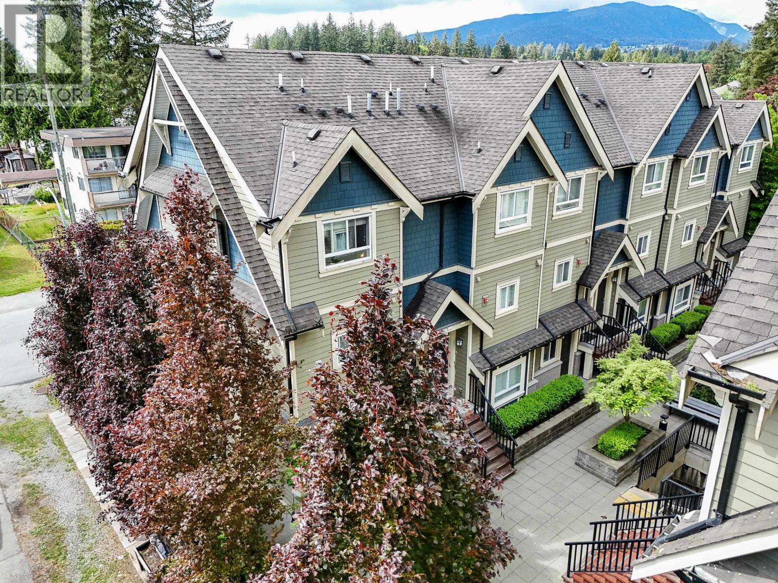 201 3488 SEFTON STREET, Port Coquitlam