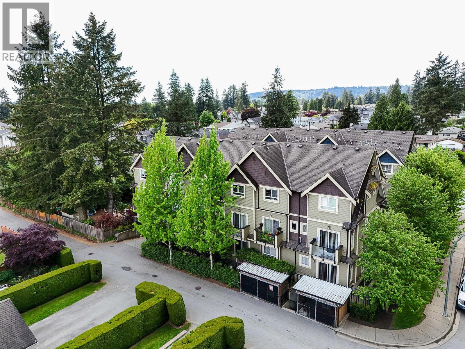 201 3488 SEFTON STREET, Port Coquitlam