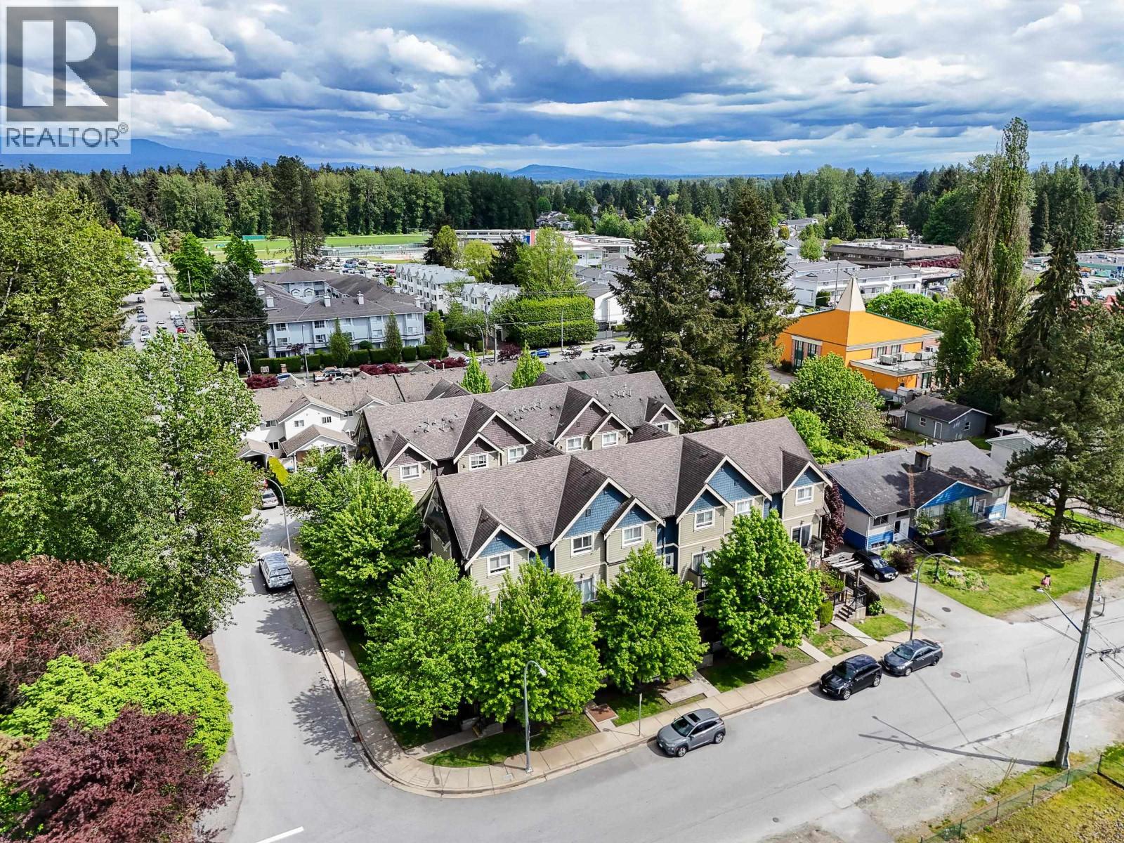 201 3488 SEFTON STREET, Port Coquitlam