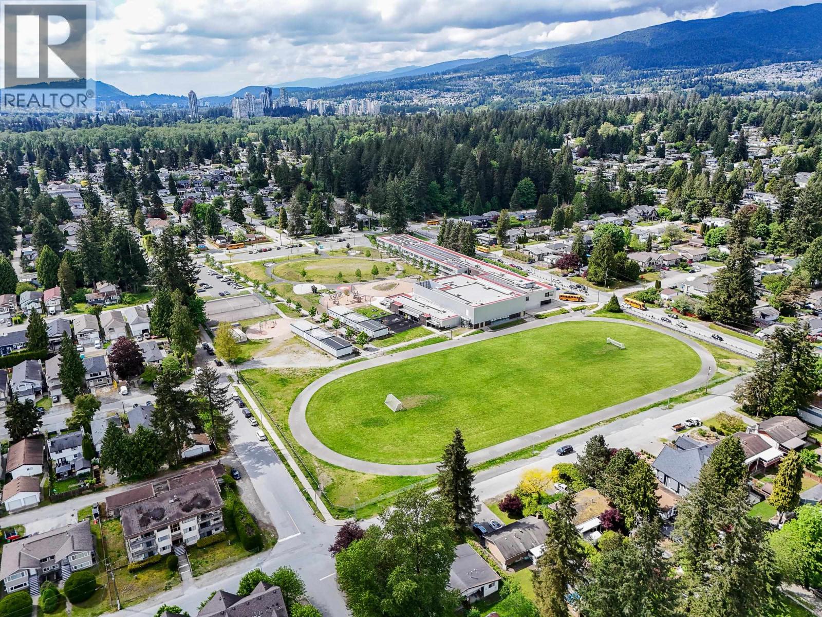 201 3488 SEFTON STREET, Port Coquitlam