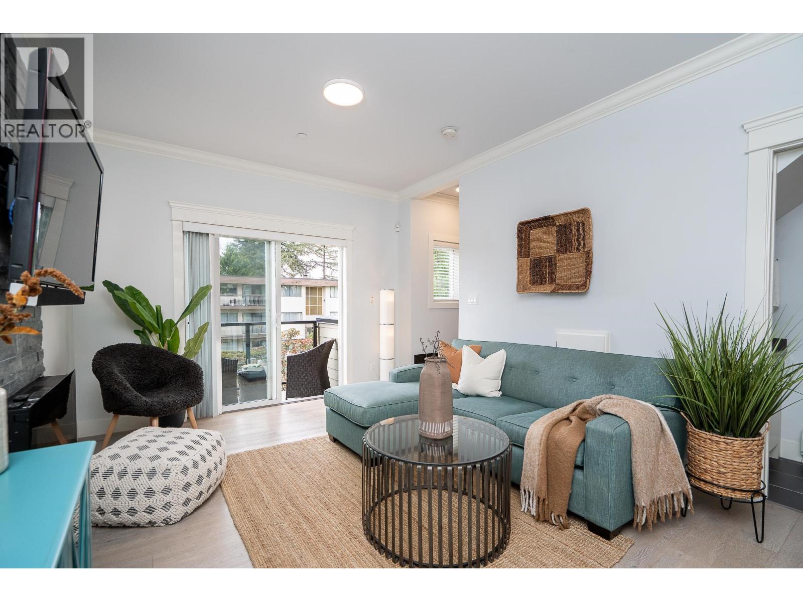 201 3488 SEFTON STREET, Port Coquitlam