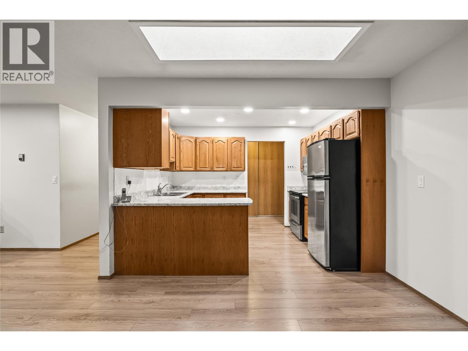 306 2110 Hoy Street, Kelowna