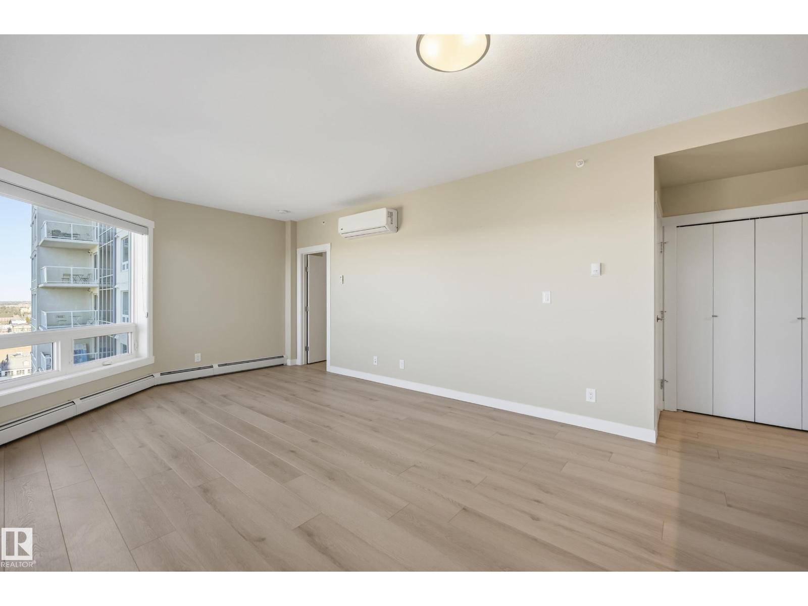 #1306 10410 102 AV NW, Edmonton