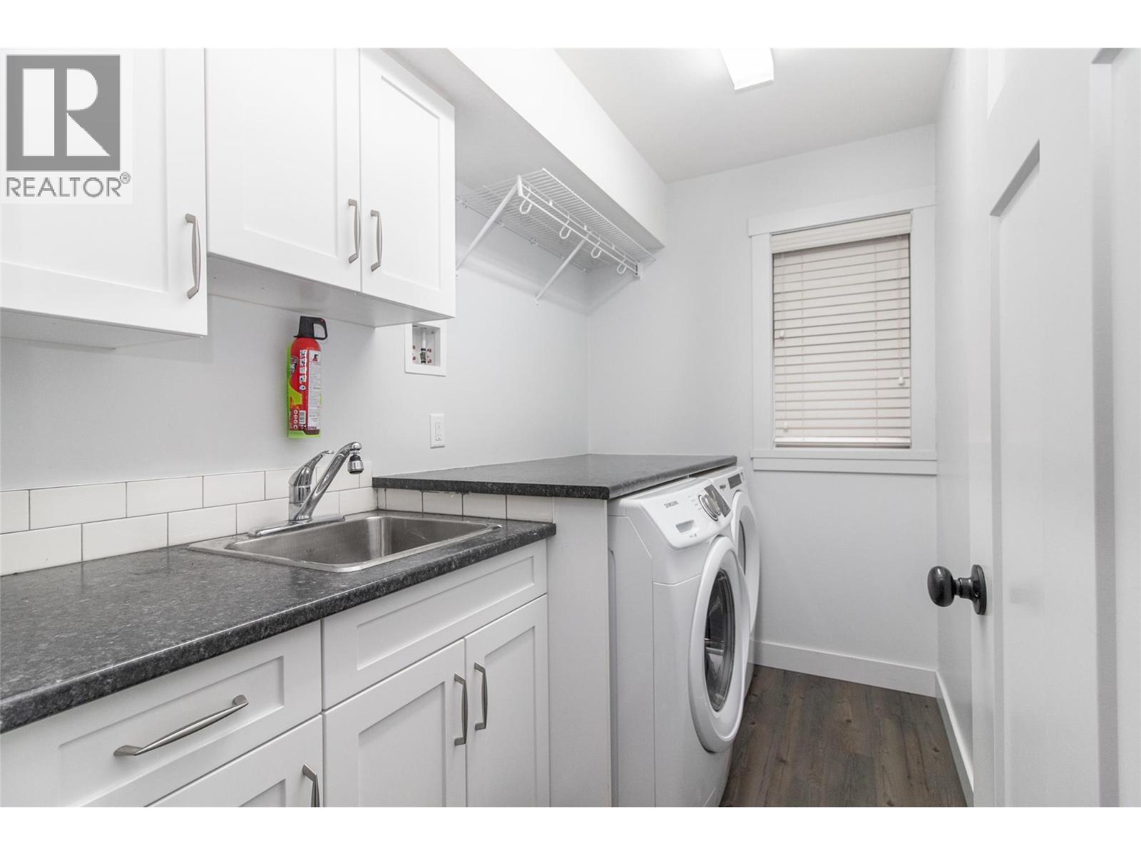  560 Christleton Avenue, Kelowna