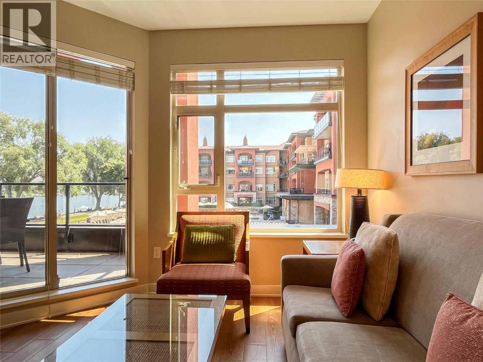 15 Park Place Unit# 201, Osoyoos