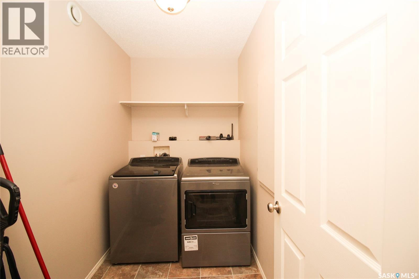 406 Main STREET — photo 18