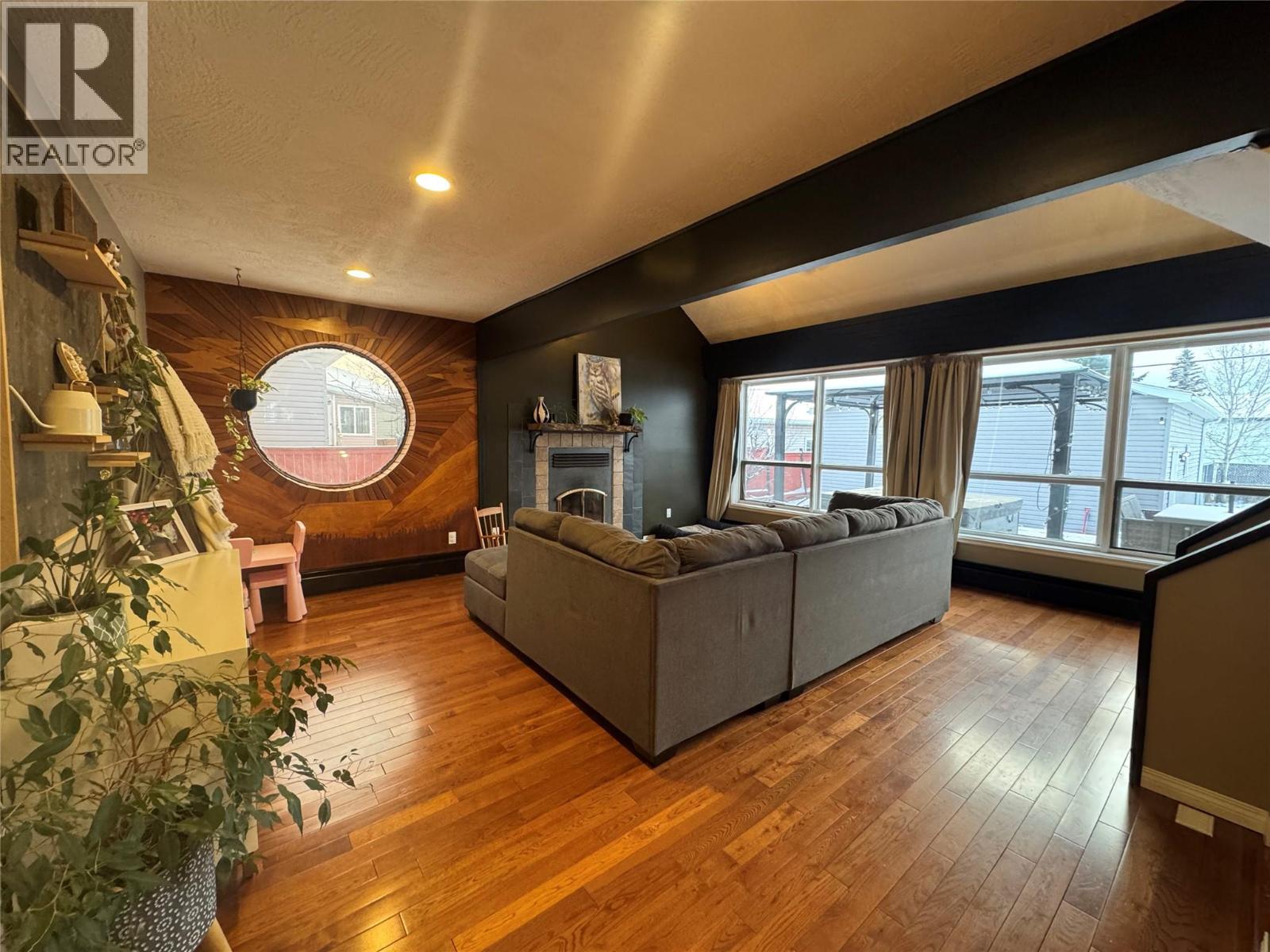 1605 108 Avenue, Dawson Creek