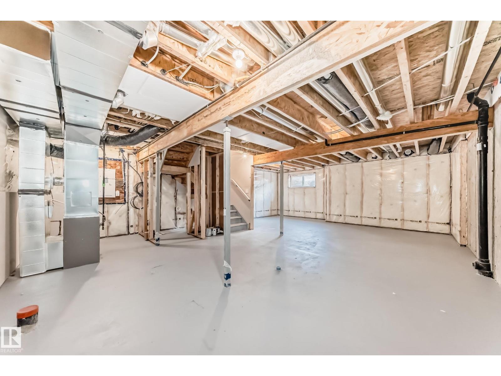 33 Chartres CL, St. Albert