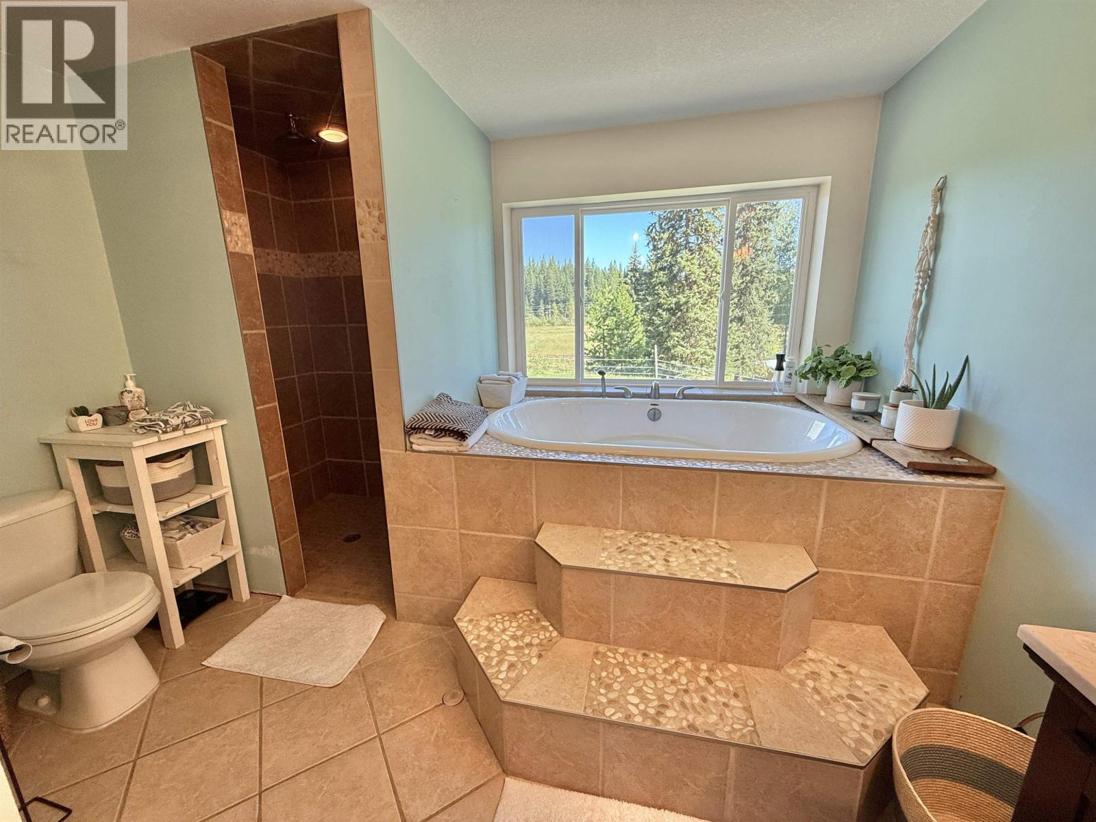 2873 TINDALE ROAD, Quesnel