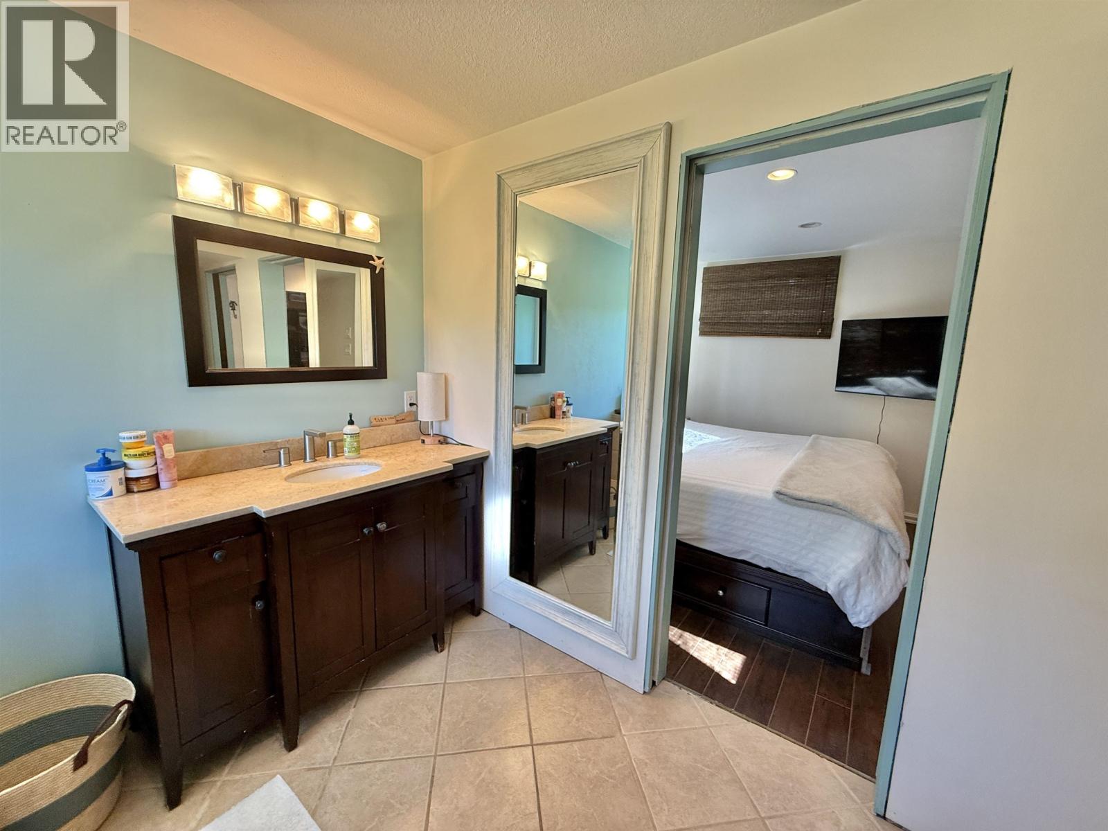 2873 TINDALE ROAD, Quesnel