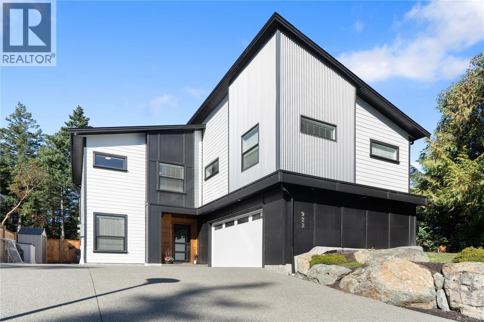 922 Greystone Pl, Langford