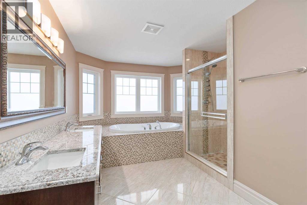 131 Falcon Green, Fort McMurray