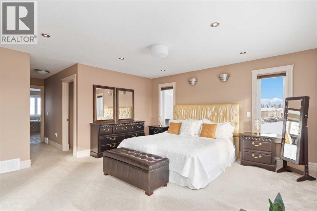 131 Falcon Green, Fort McMurray