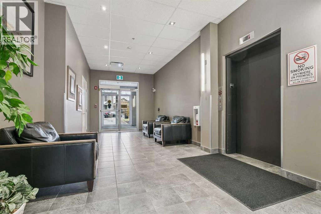 101 Sunset Drive, Cochrane