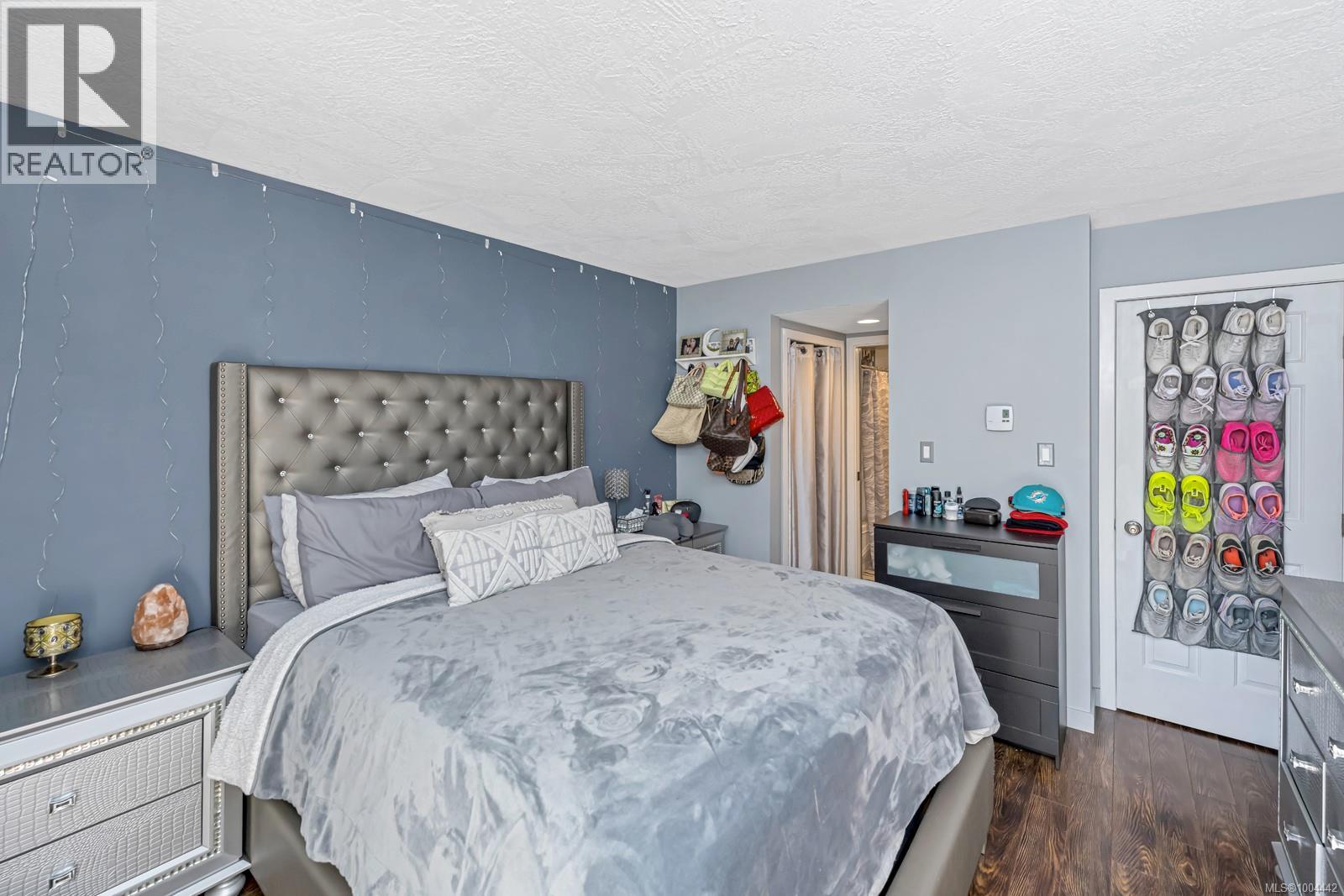 206 1223 Johnson Street, Victoria