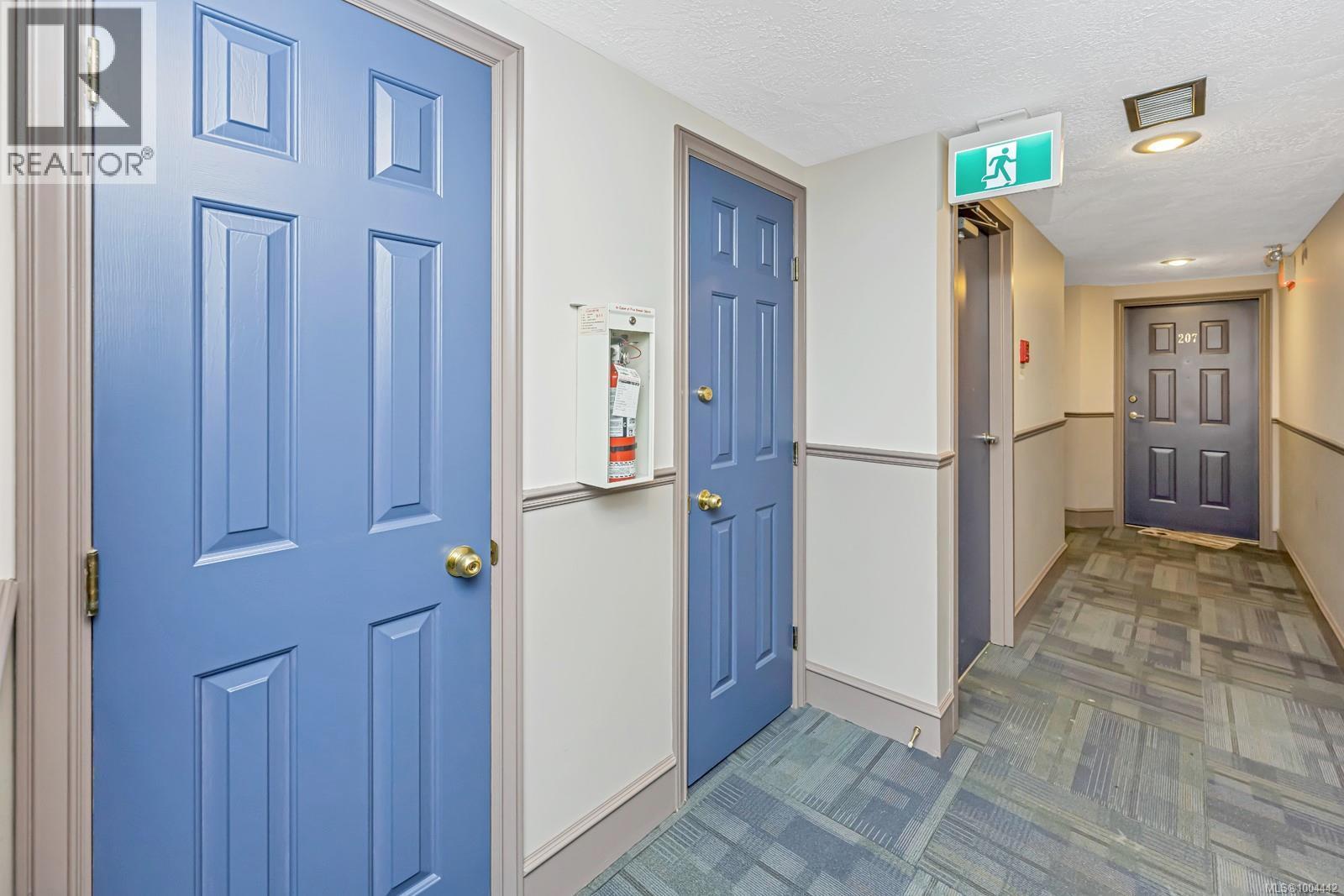 206 1223 Johnson Street, Victoria