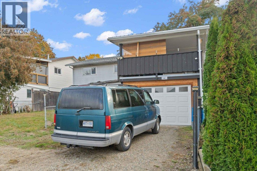  341 2 Street Southeast, Salmon Arm