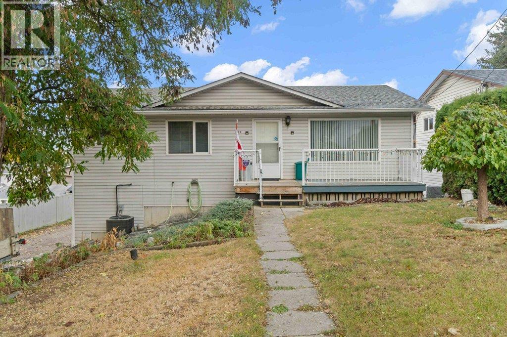  341 2 Street Southeast, Salmon Arm