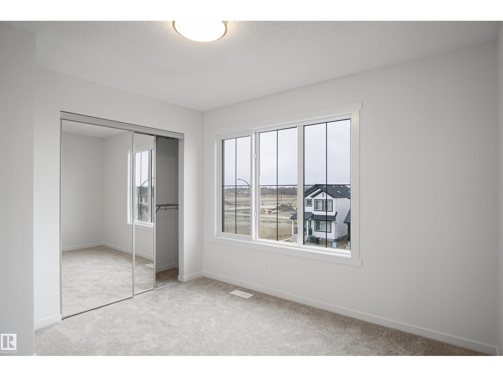 22 ELIZABETH GD, Spruce Grove