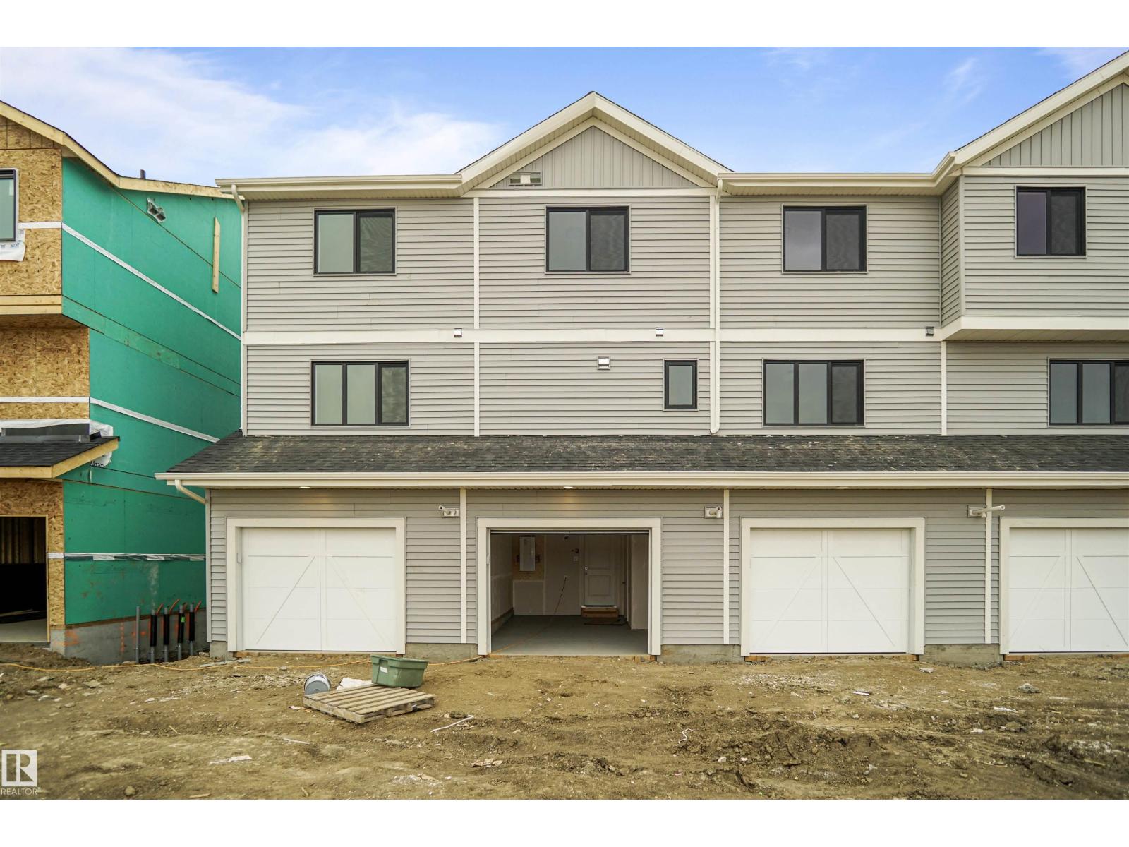 22 ELIZABETH GD, Spruce Grove