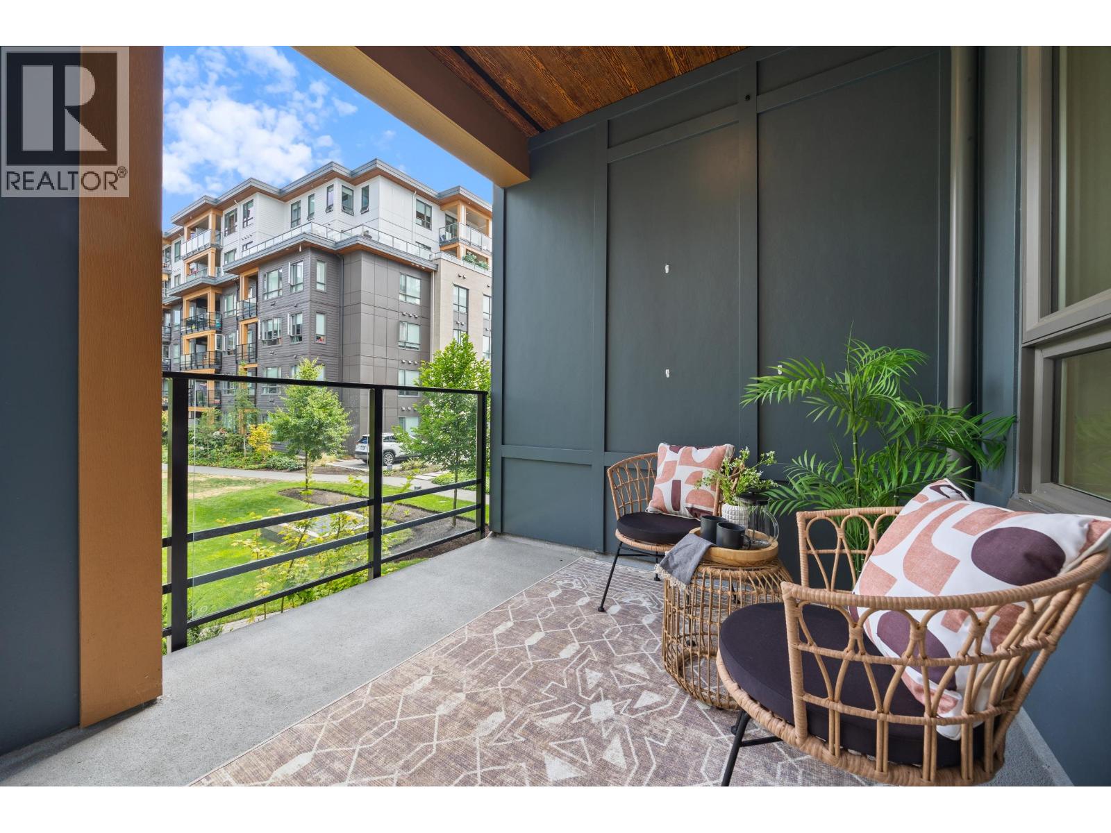 222 735 ANSKAR COURT, Coquitlam