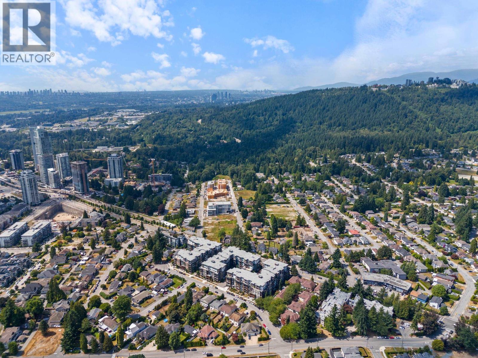 222 735 ANSKAR COURT, Coquitlam