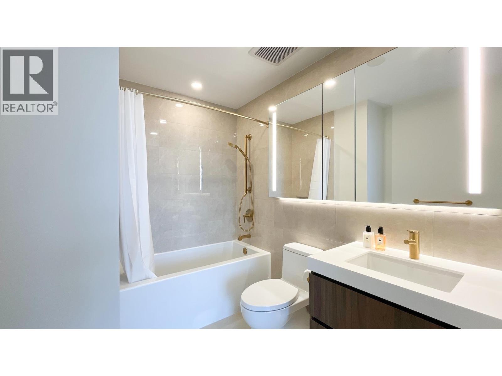 3908 5987 WILSON AVENUE, Burnaby