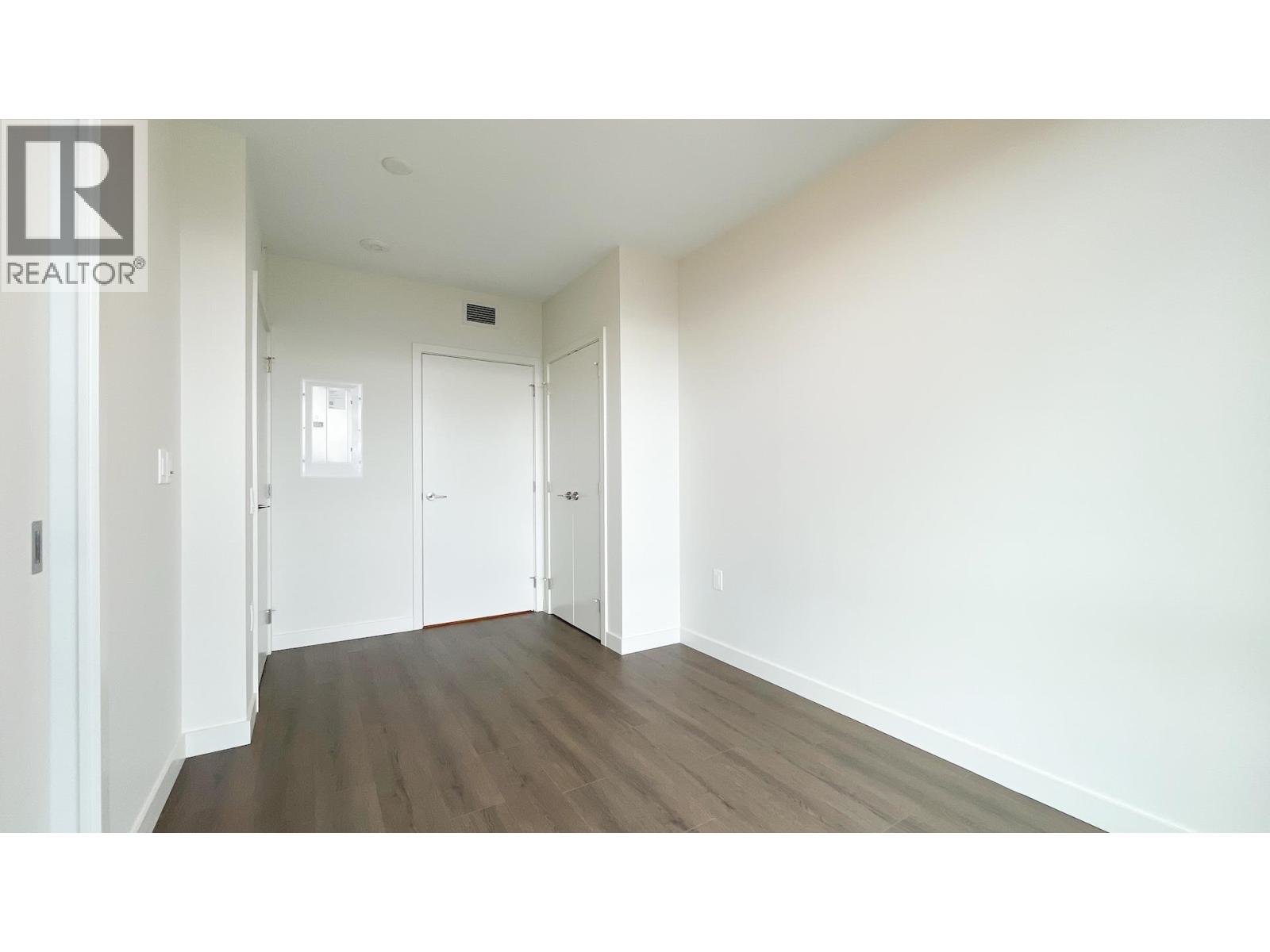 3908 5987 WILSON AVENUE, Burnaby