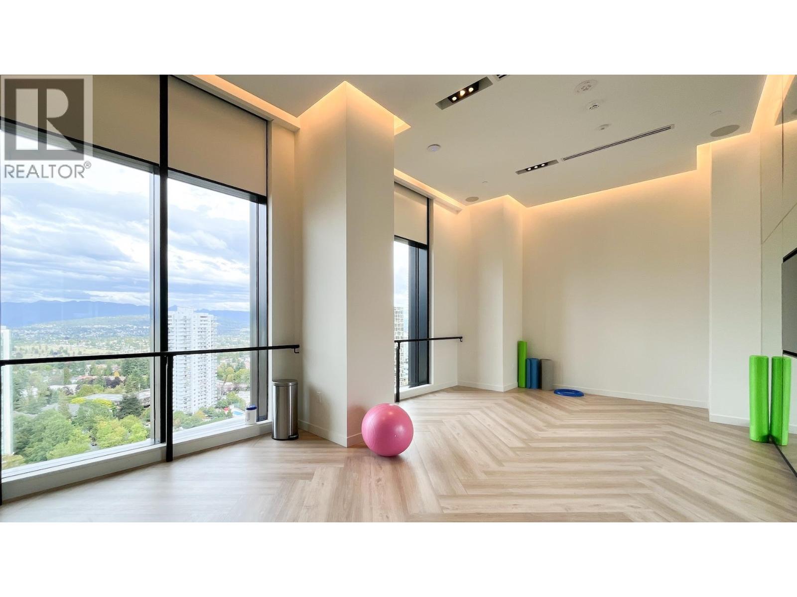 3908 5987 WILSON AVENUE, Burnaby