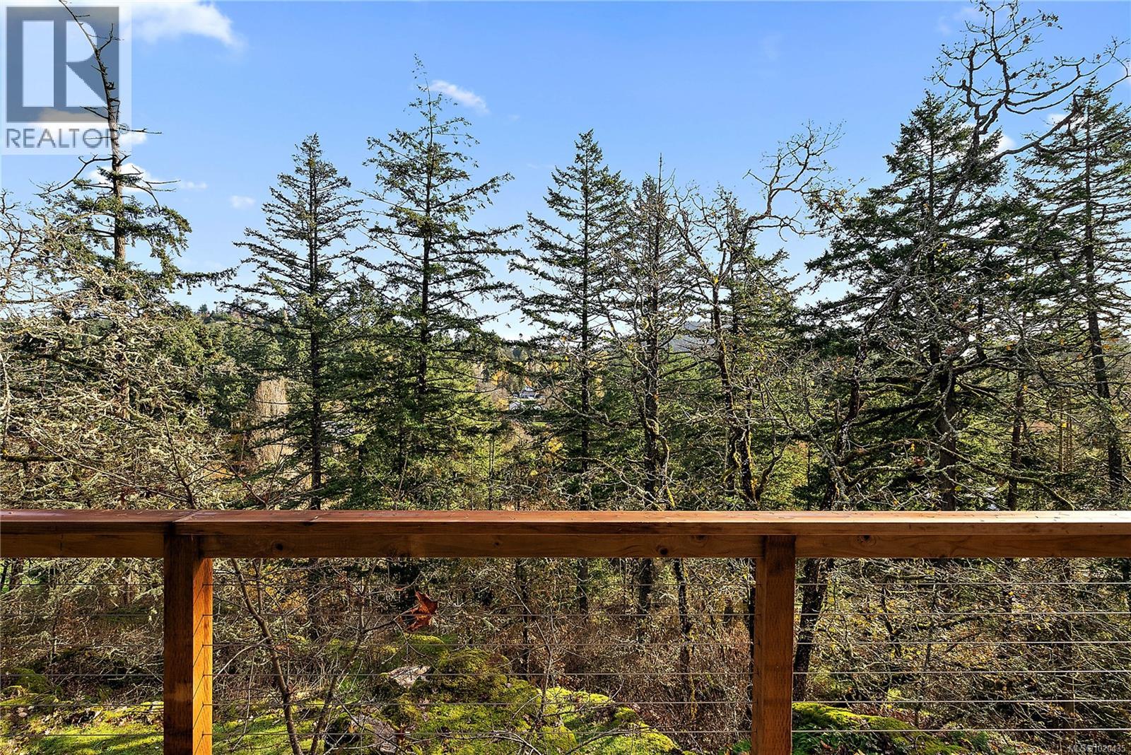 235 Hartland Ave, Saanich