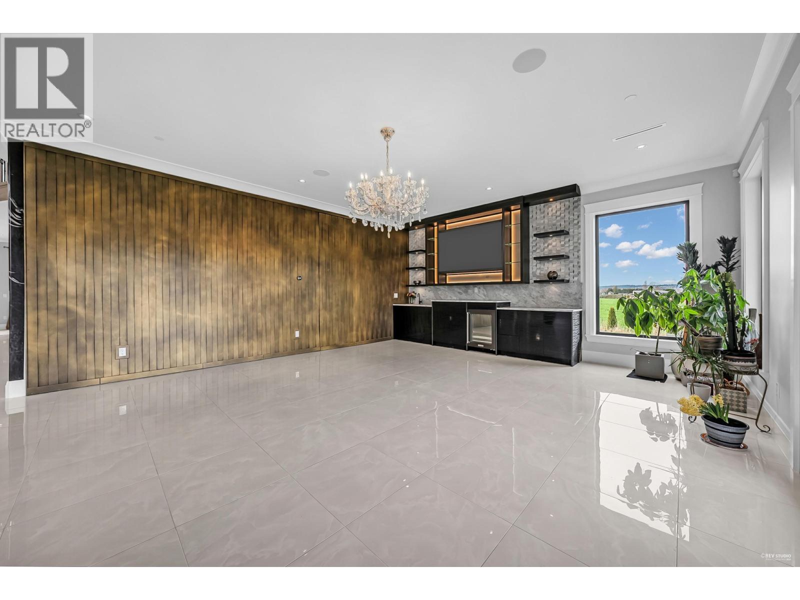 18782 OLD DEWDNEY TRUNK ROAD, Pitt Meadows