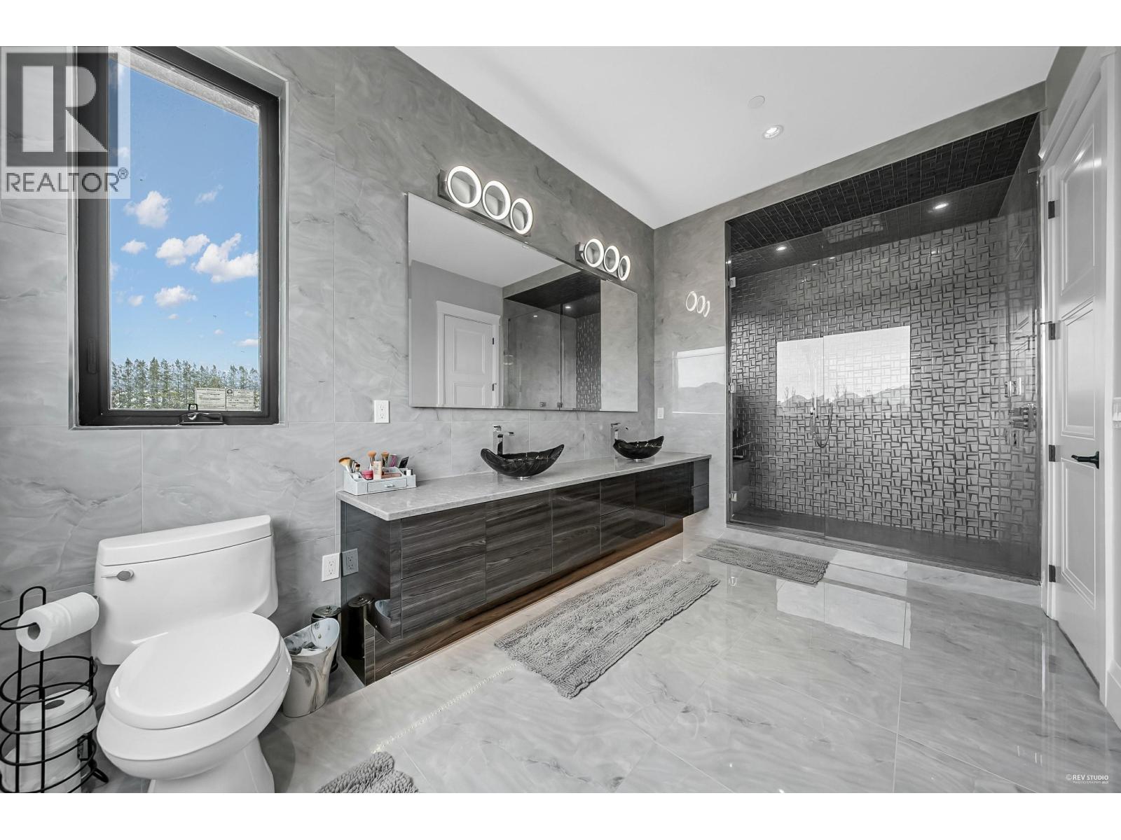 18782 OLD DEWDNEY TRUNK ROAD, Pitt Meadows