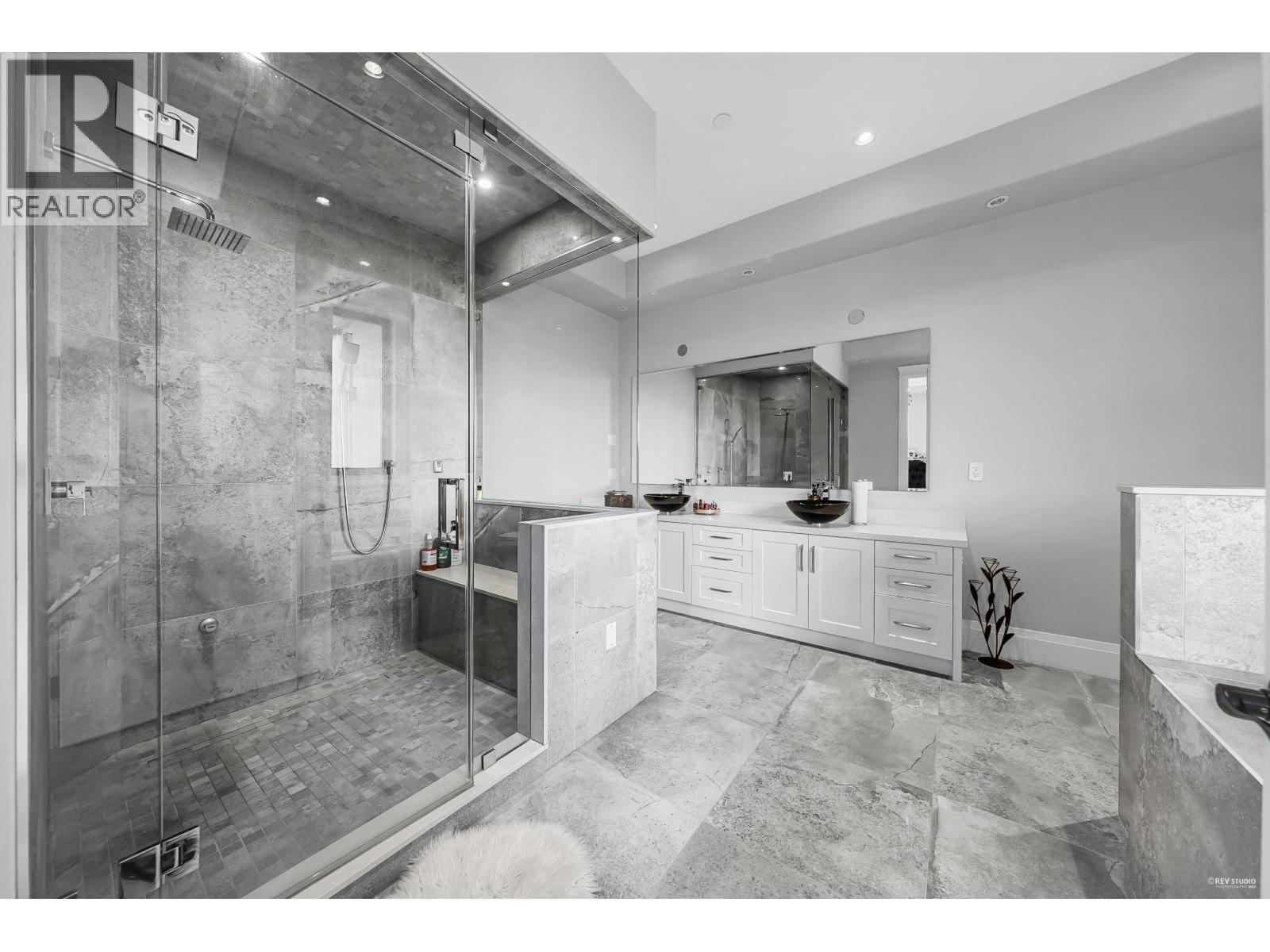 18782 OLD DEWDNEY TRUNK ROAD, Pitt Meadows