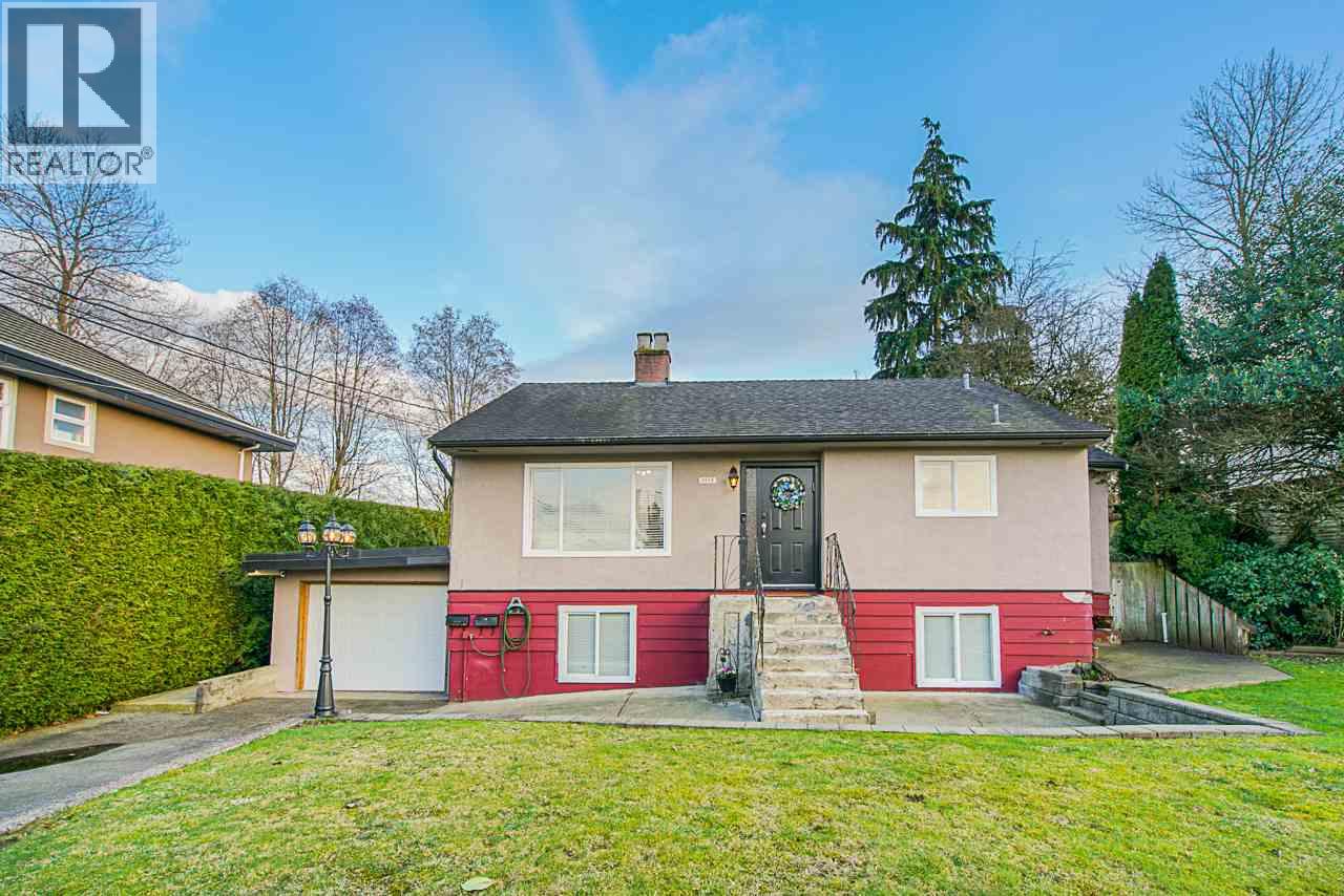 7774 BERKLEY STREET, Burnaby