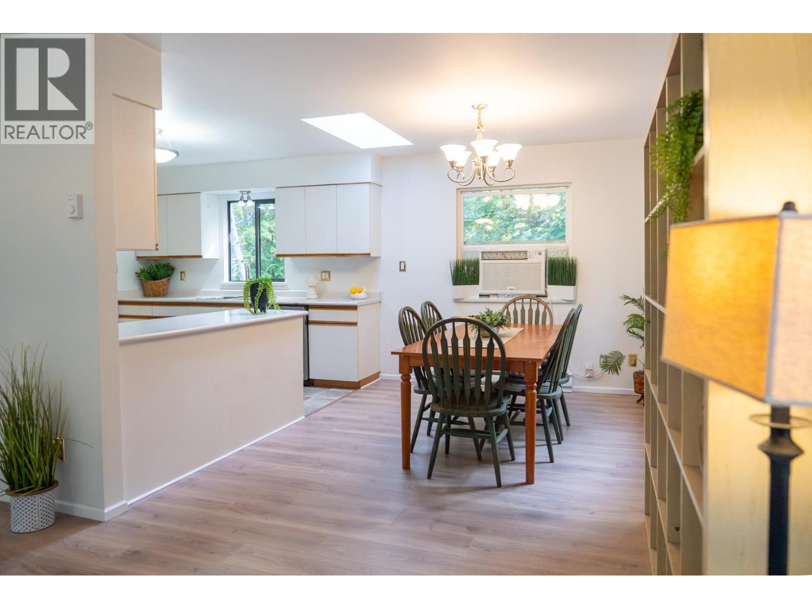 37150 SCHOONER WAY, Pender Island